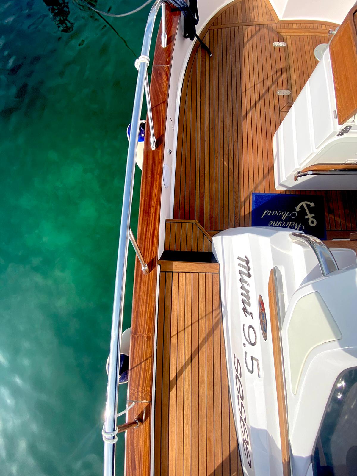 Gozzo 'Sesee'- Polignano Yacht Charter