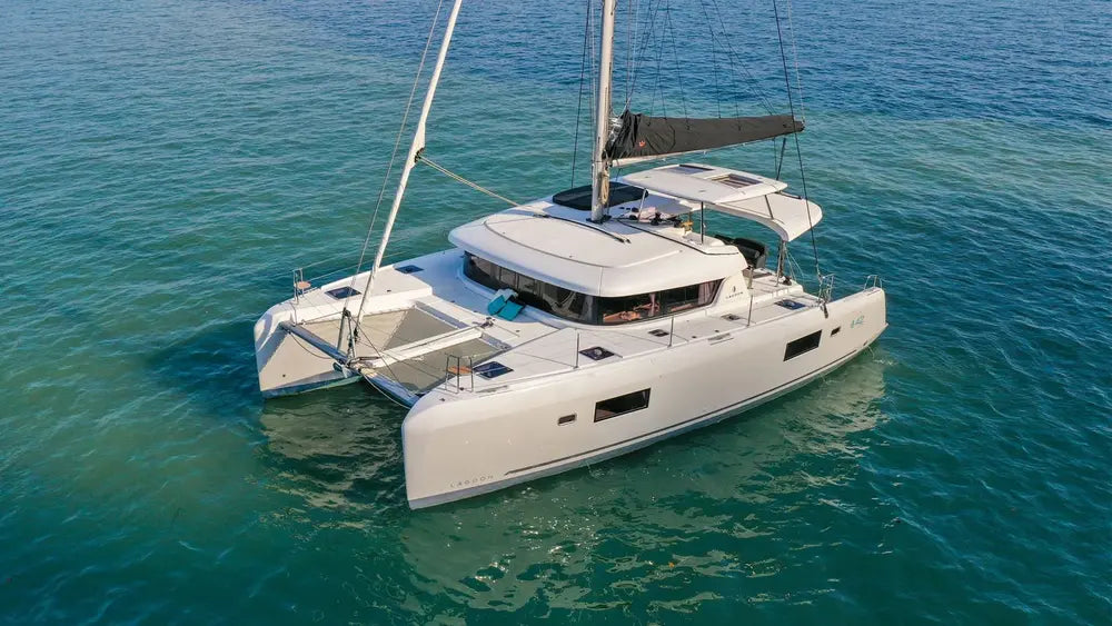 Catamarano 'Lagoon 42' - Polignano Charter